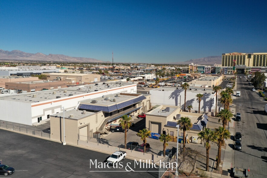 More Photos Of 5145 Rogers St, Las Vegas Light Manufacturing For Sale