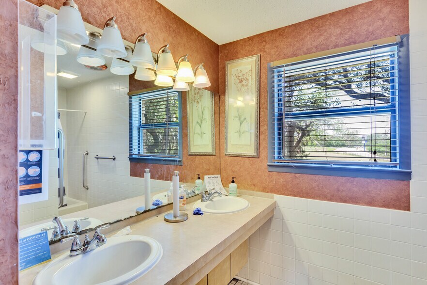More Photos Of 3035 W Highway 290, Dripping Springs Rehabilitation Center For Sale