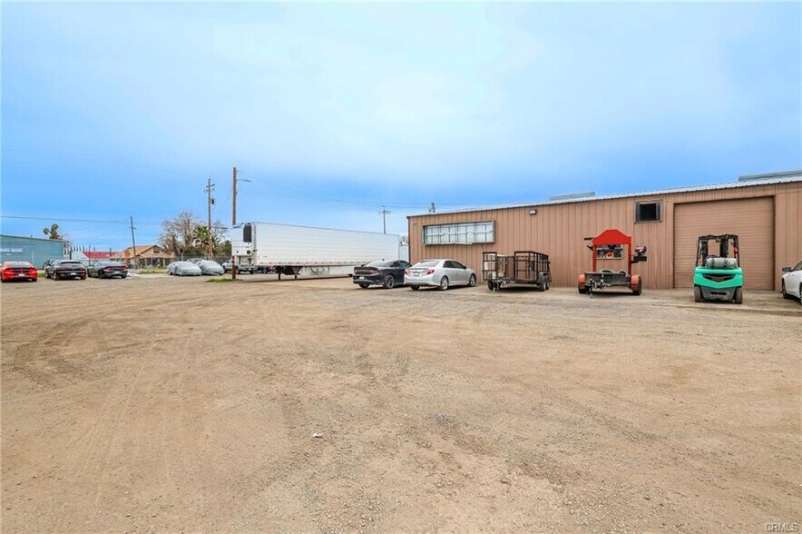 More Photos Of 788 E Childs Ave, Merced Warehouse For Lease
