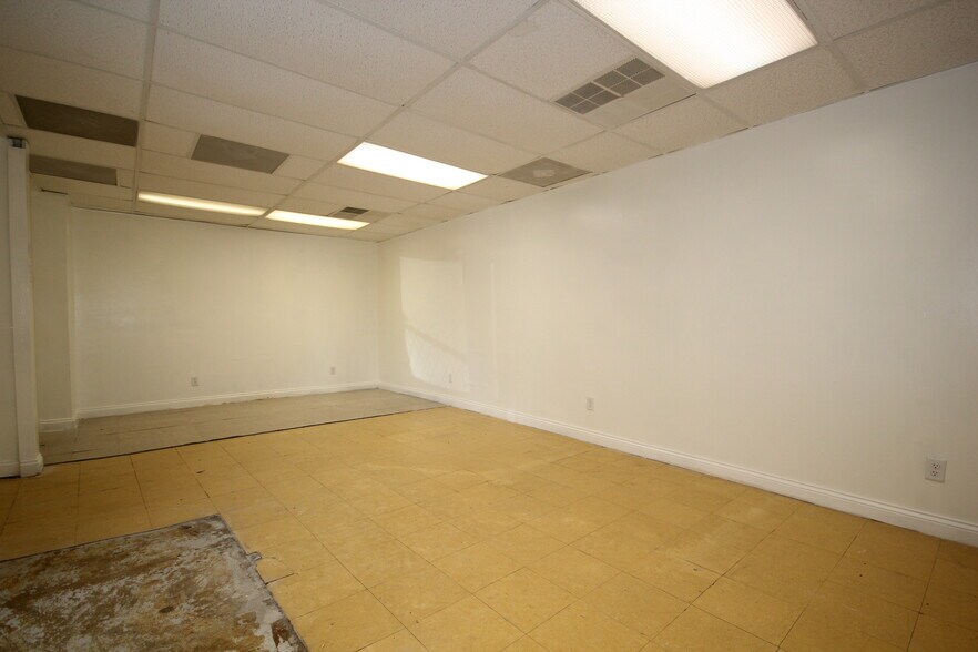 More Photos Of 1823 N Main St, Dayton Daycare Center For Sale