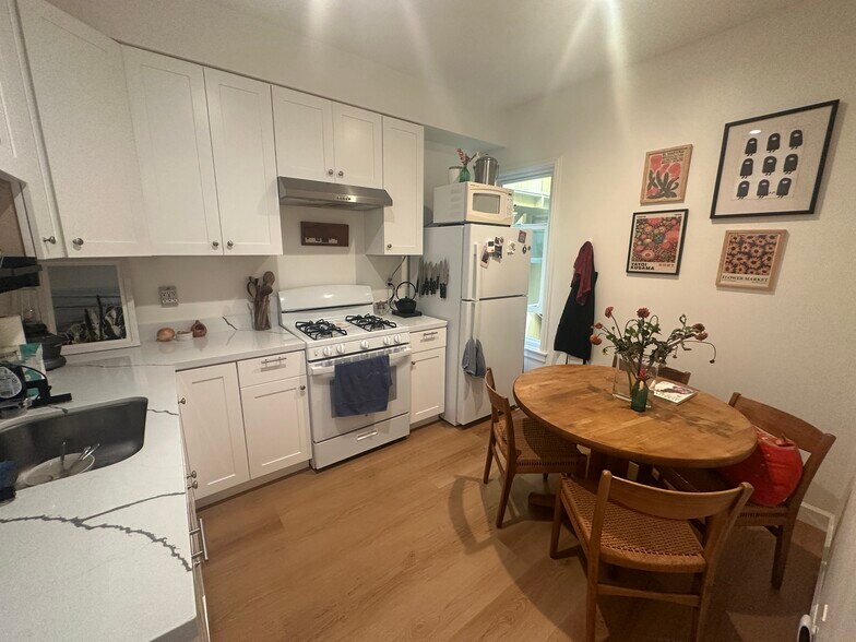More Photos Of 1451 Larkin St, San Francisco Apartments For Sale