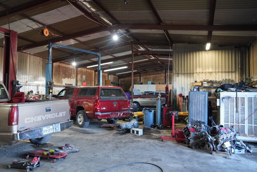 More Photos Of 4801 Interstate 20 W, Clyde Warehouse For Sale