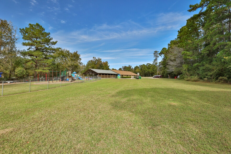 More Photos Of 6035 TX-105, Conroe Daycare Center For Sale