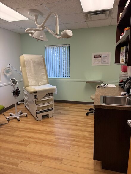 More Photos Of 34 Scotch Rd, Ewing Medical For Sale