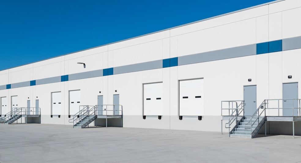 More Photos Of 1250 Imeson Park Blvd, Jacksonville Unknown For Lease