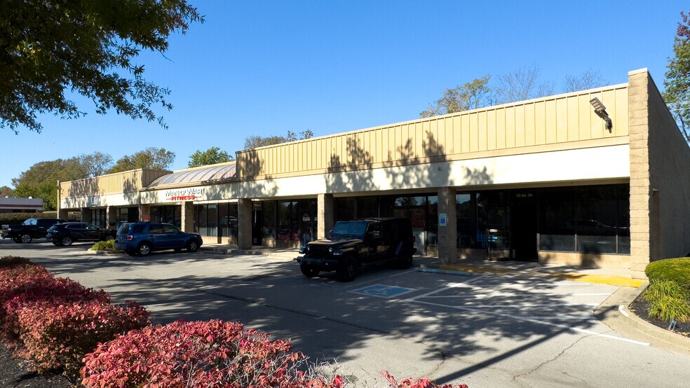 More Photos Of 2307-2375 Nicholasville Rd, Lexington Unknown For Lease