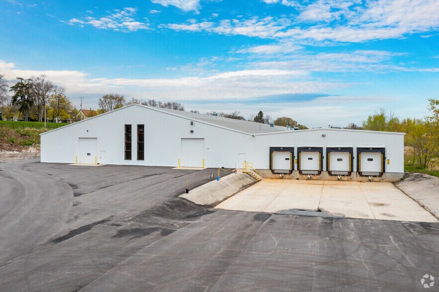 Primary Photo Of 1213 Pennsylvania Ave, Sheboygan Manufacturing For Lease