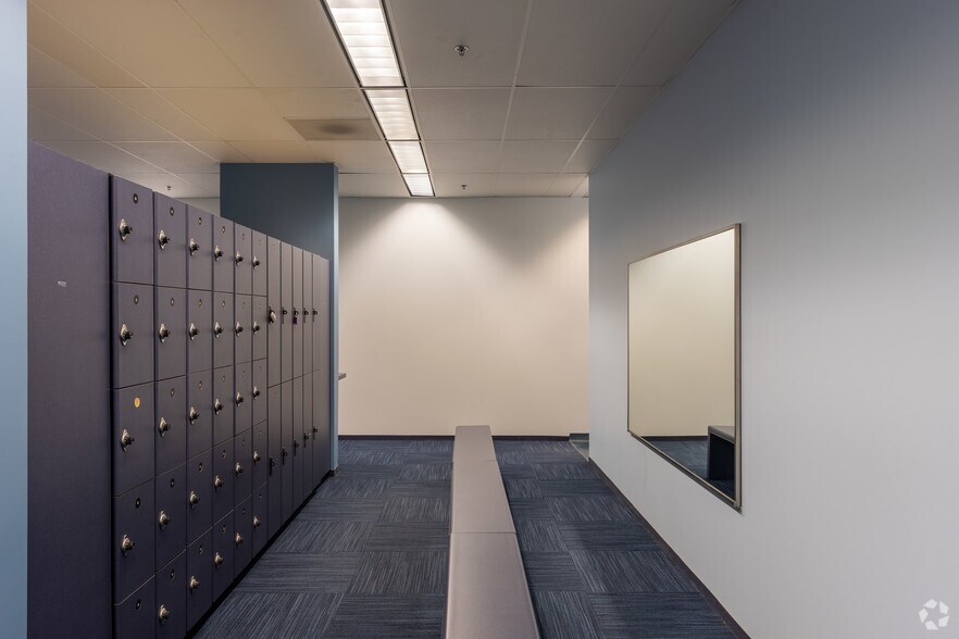 More Photos Of 3800 Golf Rd, Rolling Meadows Office For Lease