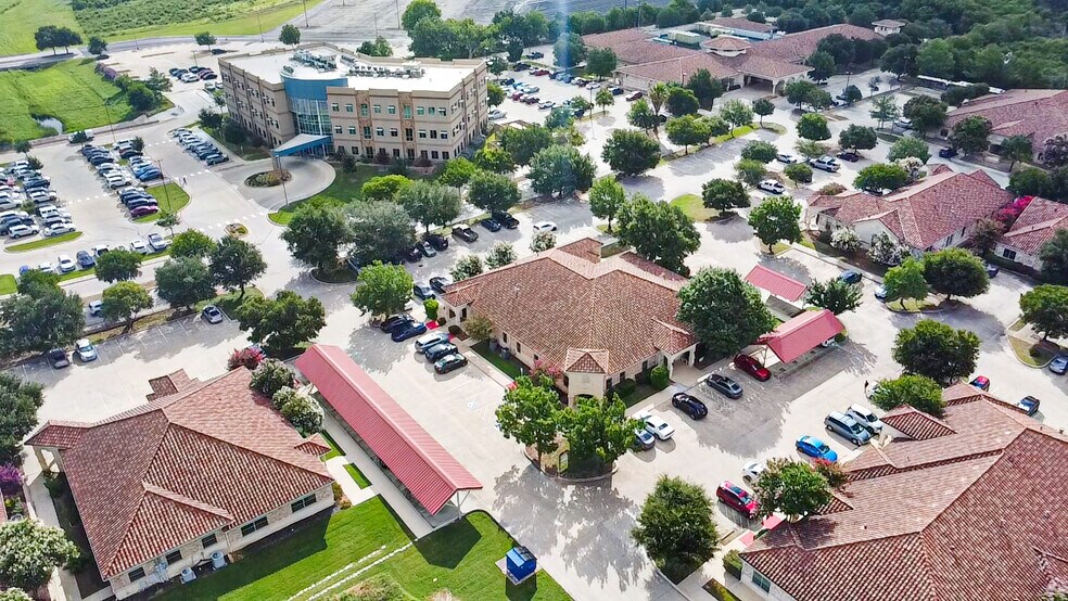 More Photos Of 9480-3 Huebner Rd, San Antonio Medical For Lease