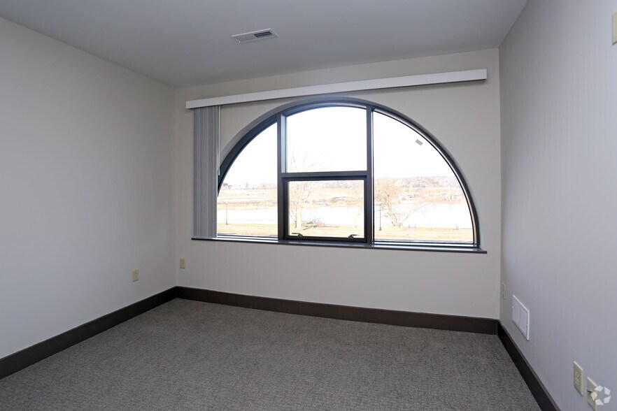 Photo of Grnd Floor Ste 101 - West Bulding