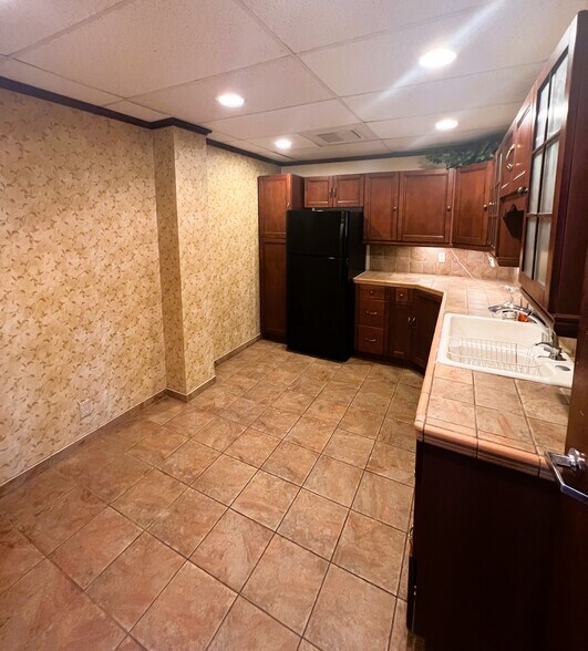 More Photos Of 750 Fairmont Ave, Glendale Loft Creative Space For Lease