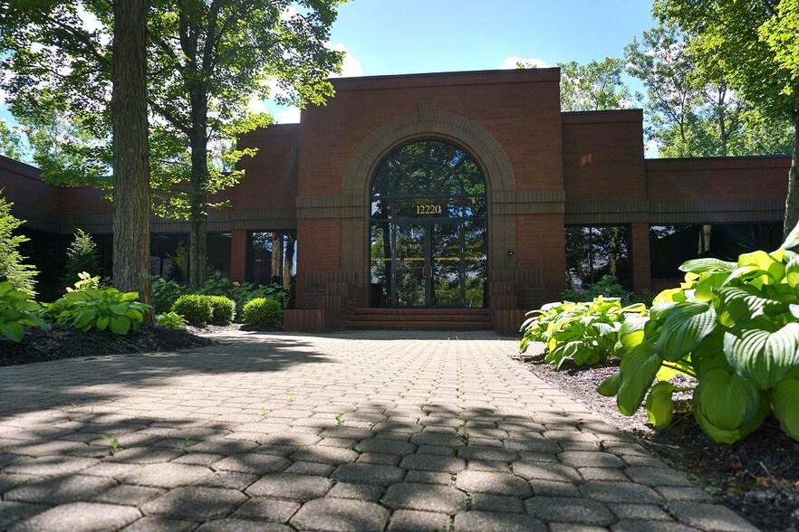 More Photos Of 12220 N Meridian St, Carmel Office For Lease