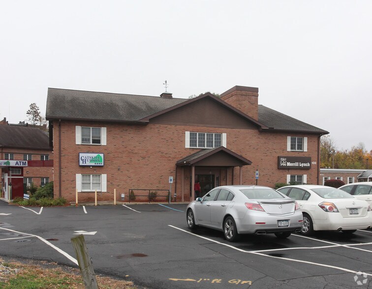 More Photos Of 100 Stockade Dr, Kingston Office For Lease