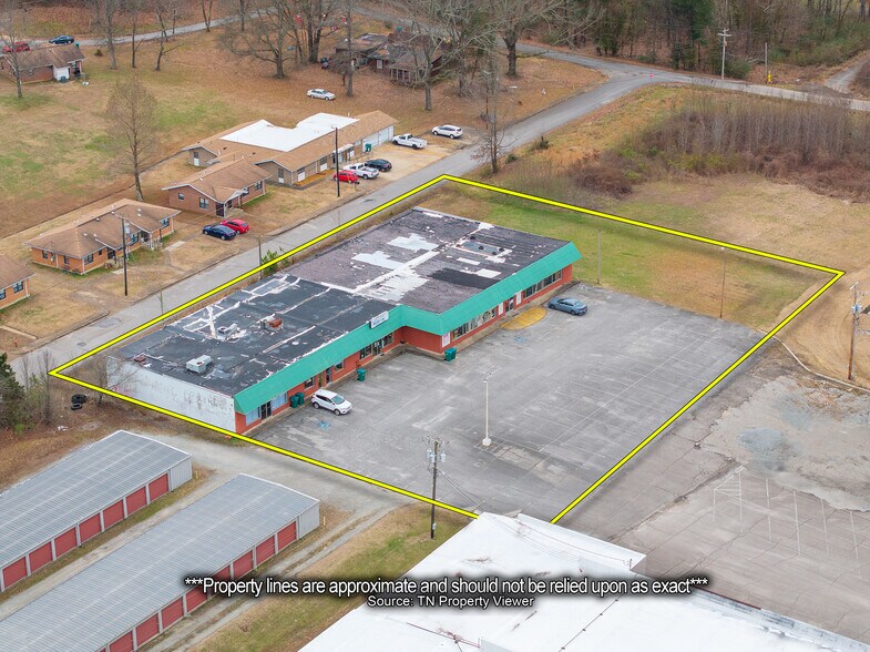 More Photos Of 20310 Main St E, Huntingdon Storefront For Sale