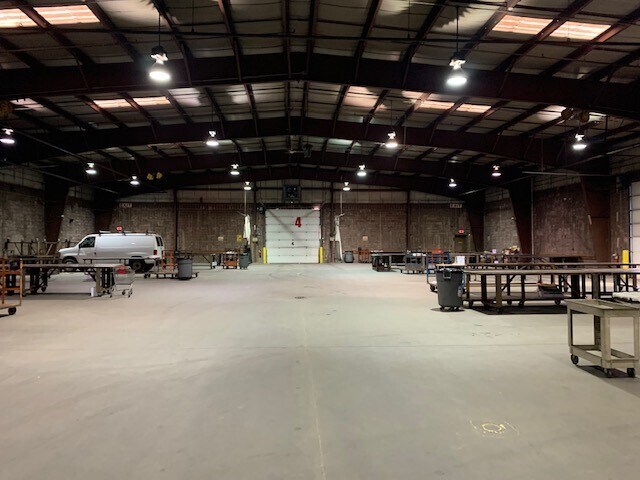 More Photos Of 5035 Industrial Rd, Wall Township Distribution For Lease