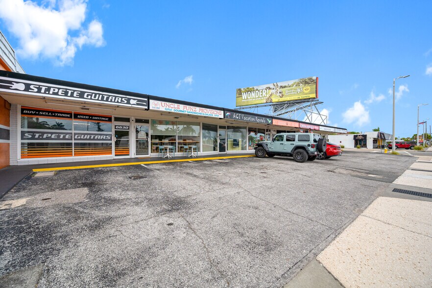 More Photos Of 6630 Gulf Blvd, St Pete Beach Storefront Retail Office For Sale