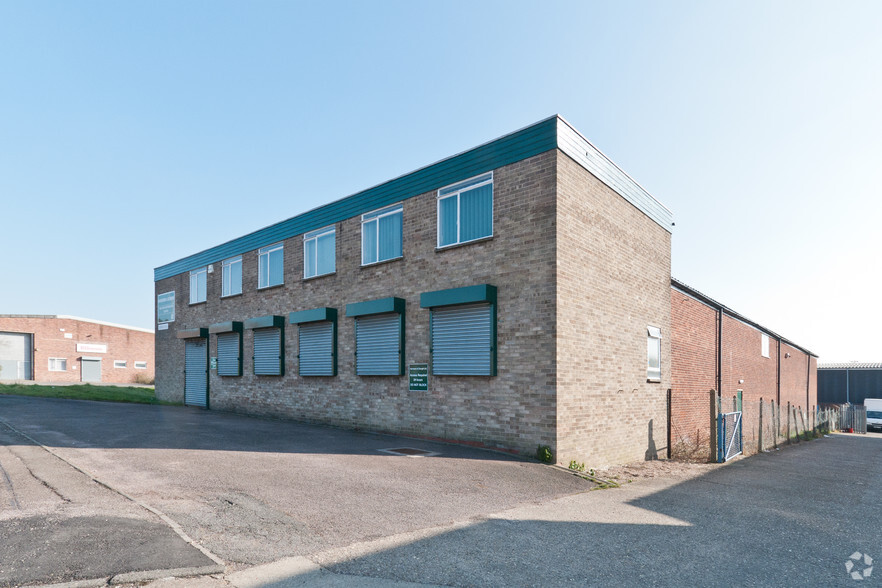 Primary Photo Of Freemans Common Industrial Estate, Le2 7sx, Leicester Service For Lease