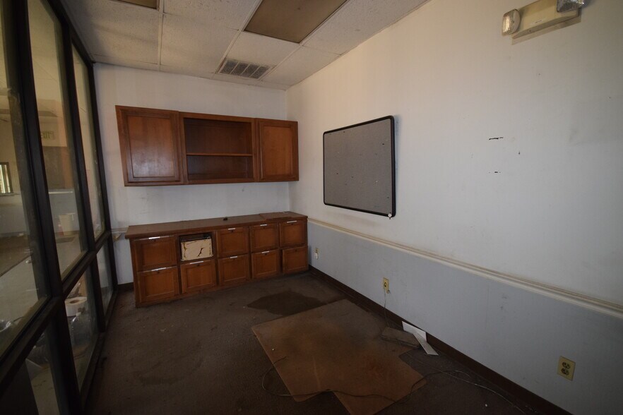 More Photos Of 4400 Malvern Rd, Hot Springs National Park Service For Sale