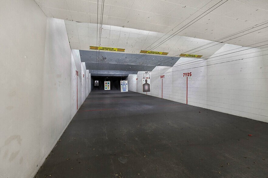 More Photos Of 86321 College View Rd, Eugene General Retail For Sale