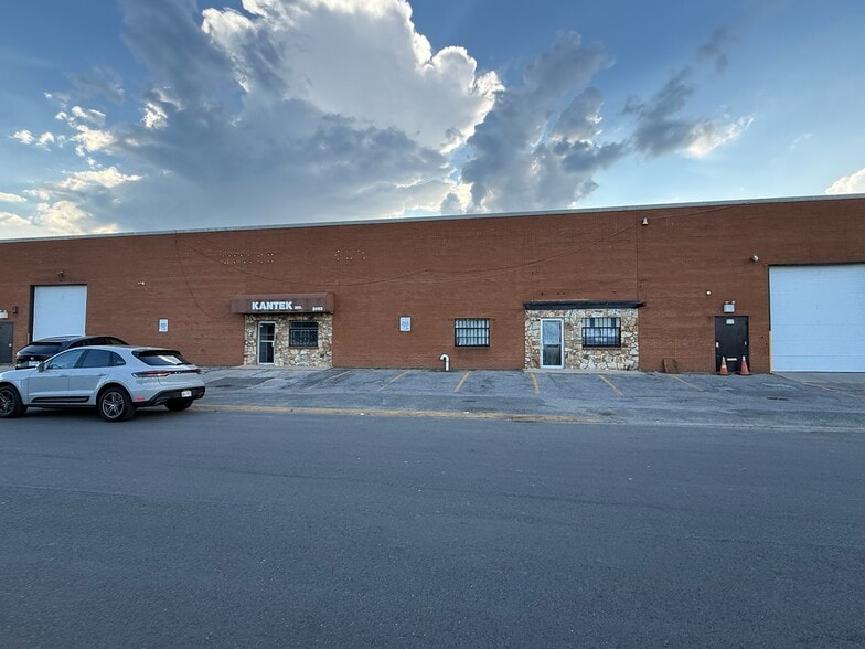 Primary Photo Of 3460 Hampton Rd, Oceanside Warehouse For Sale