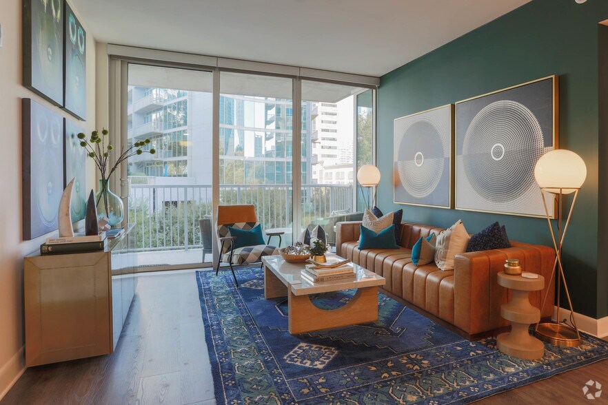 More Photos Of 880 W Peachtree St NW, Atlanta Apartments For Lease