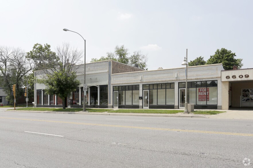 More Photos Of 6613-6621 Ogden Ave, Berwyn Storefront Retail Office For Sale