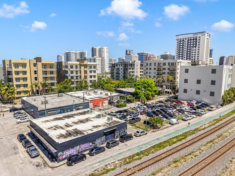 More Photos Of , Fort Lauderdale Unknown For Sale