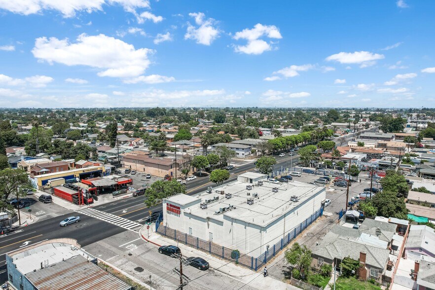 More Photos Of 1900 E Alondra Blvd, Compton Supermarket For Sale