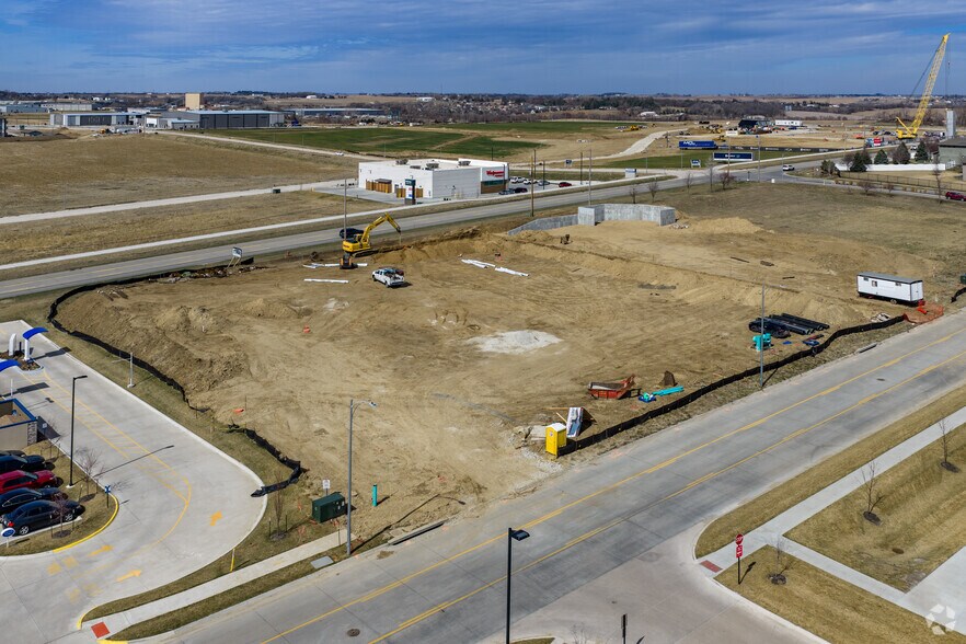 Primary Photo Of 10950 S 191st St, Gretna General Retail For Lease