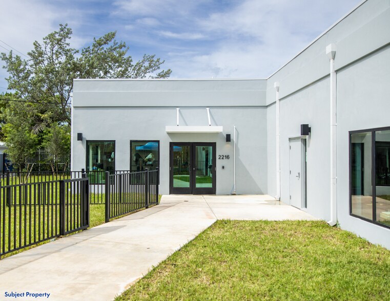 More Photos Of 2216 Hollywood Blvd, Hollywood Schools For Lease