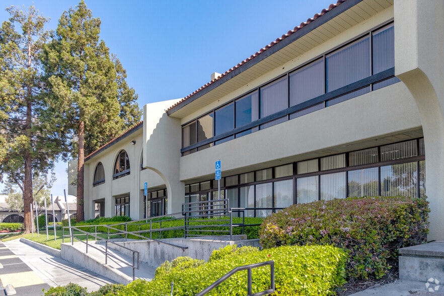 More Photos Of 2805 Bowers Ave, Santa Clara Unknown For Lease