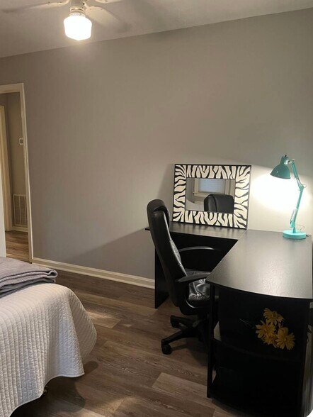 More Photos Of 1110 17th Ave S, Nashville Apartments For Sale
