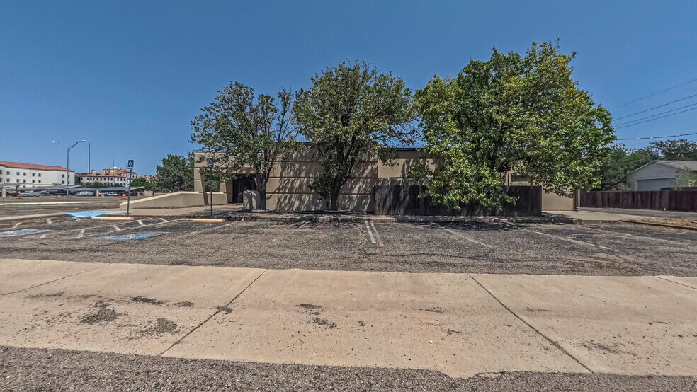 More Photos Of 6111 W Amarillo Blvd, Amarillo Medical For Sale