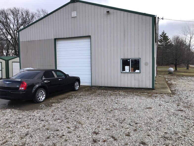 More Photos Of 2453 IN-48 Rd, Shelburn Warehouse For Sale