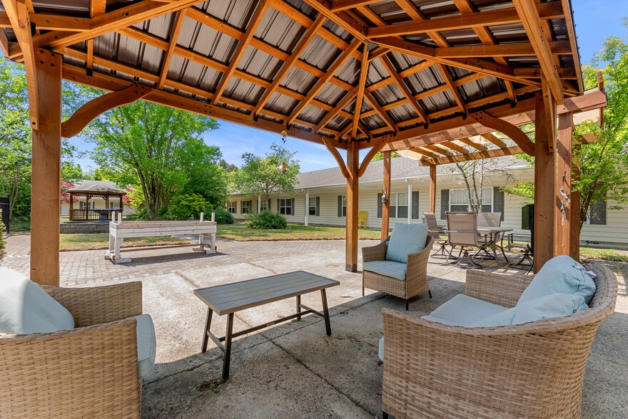 More Photos Of 8679 Pocahontas Trl, Williamsburg Assisted Living For Sale