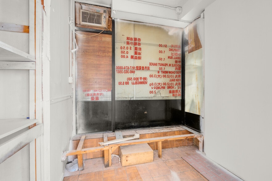 More Photos Of 88 Division St, New York Apartments For Lease