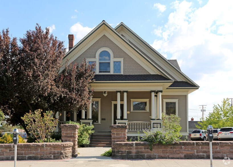 More Photos Of 36 Stewart St, Reno Office For Lease