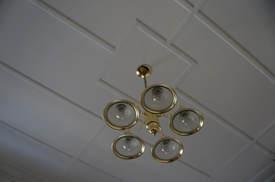 More Photos Of 5-7 S 6th St, New Bedford Restaurant For Sale