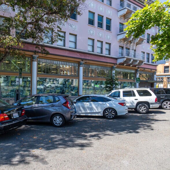 More Photos Of 2300 Shattuck Ave, Berkeley Office For Lease