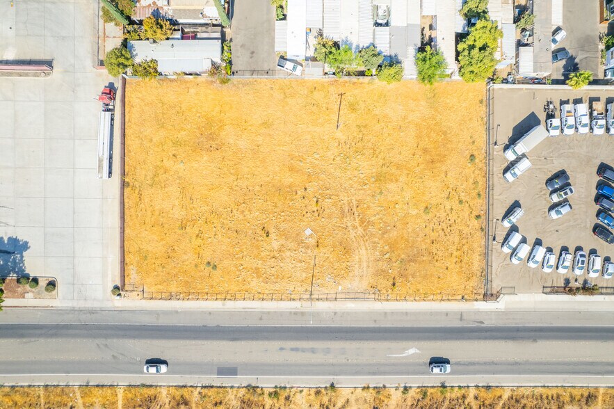 More Photos Of 2129 Atwater Blvd, Atwater Land For Sale