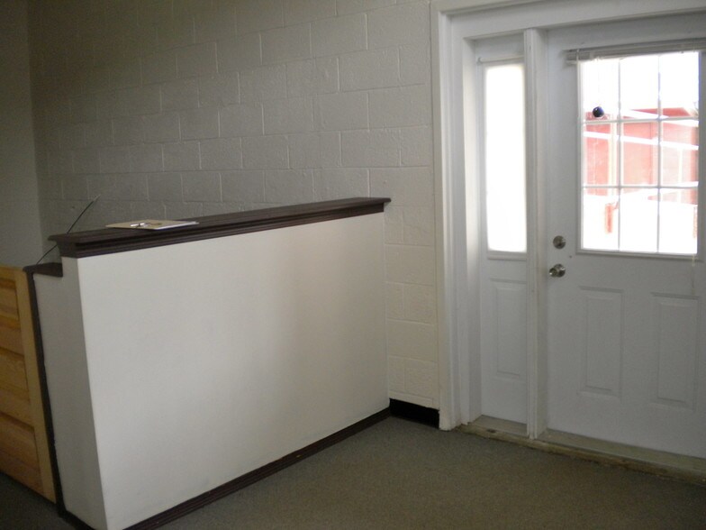 More Photos Of 2059 N Monroe St, Monroe Office For Lease