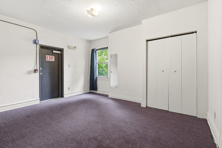 More Photos Of 215 S Braddock Ave, Pittsburgh Apartments For Sale