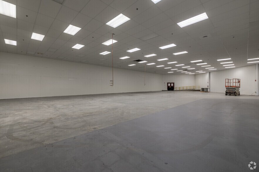 Photo of 1st Floor Ste Bay 7A