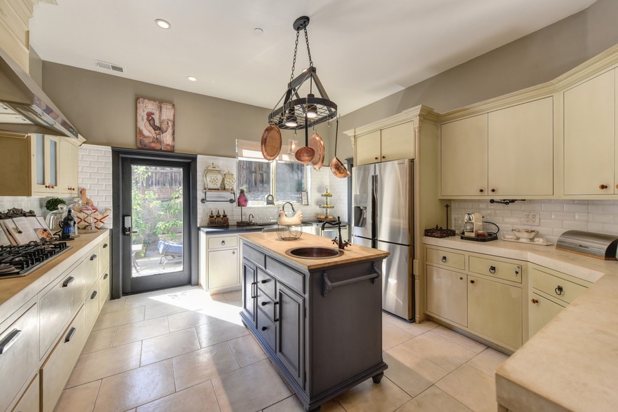 More Photos Of 8734 Sotheby Ct, Fair Oaks Assisted Living For Sale