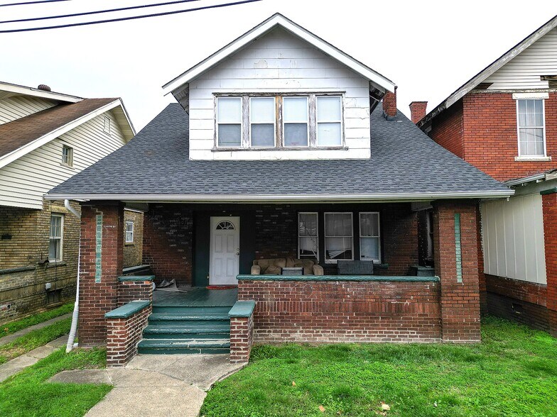 More Photos Of , Huntington Multifamily For Sale