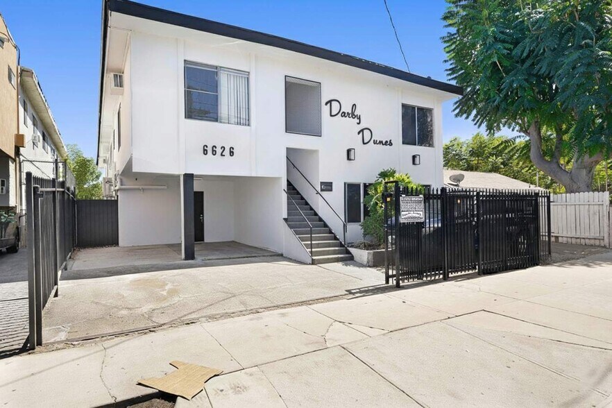 More Photos Of 6626 Darby Ave, Reseda Apartments For Sale