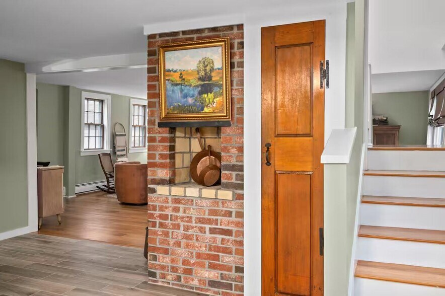 More Photos Of 11 Marbleridge Rd, North Andover Specialty For Sale