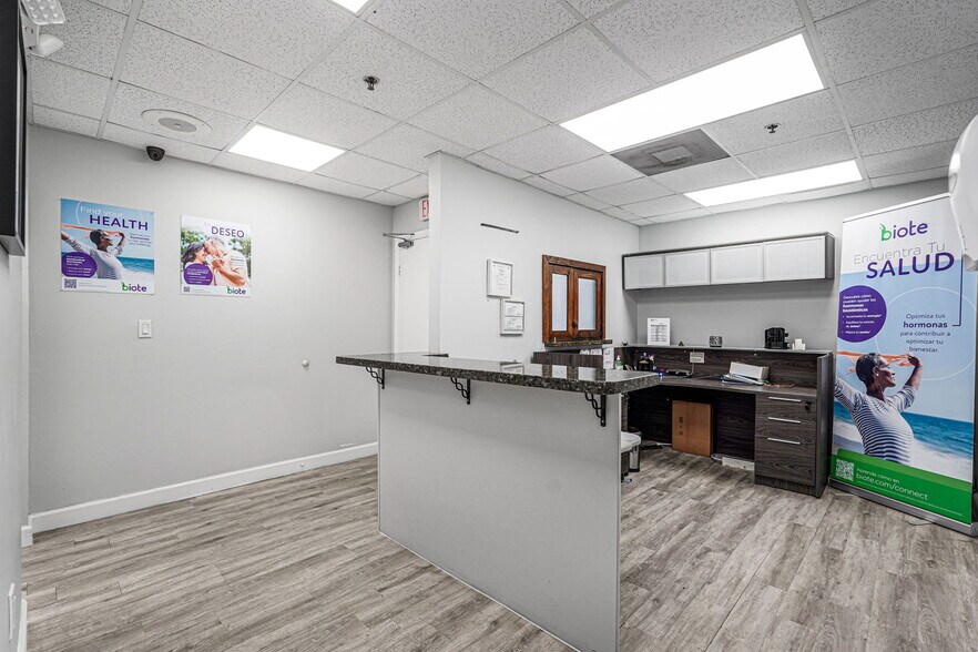 More Photos Of 2645 SW 37th Ave, Miami Medical For Sale