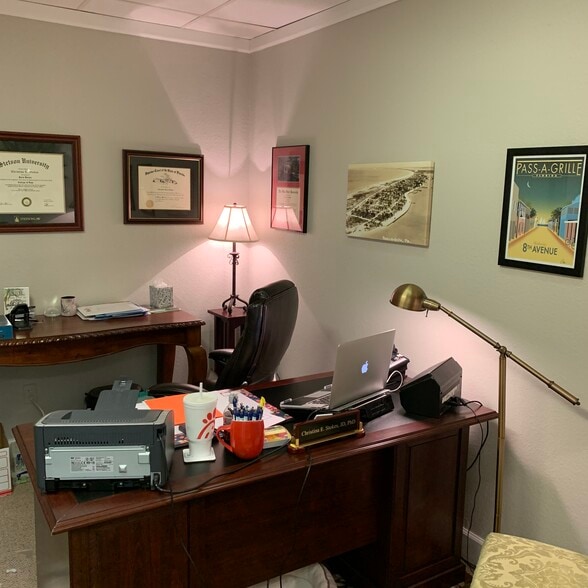 More Photos Of 5109 Central Ave, Saint Petersburg Medical For Lease