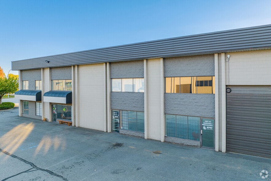 More Photos Of 5965 205A St, Langley Light Manufacturing For Lease
